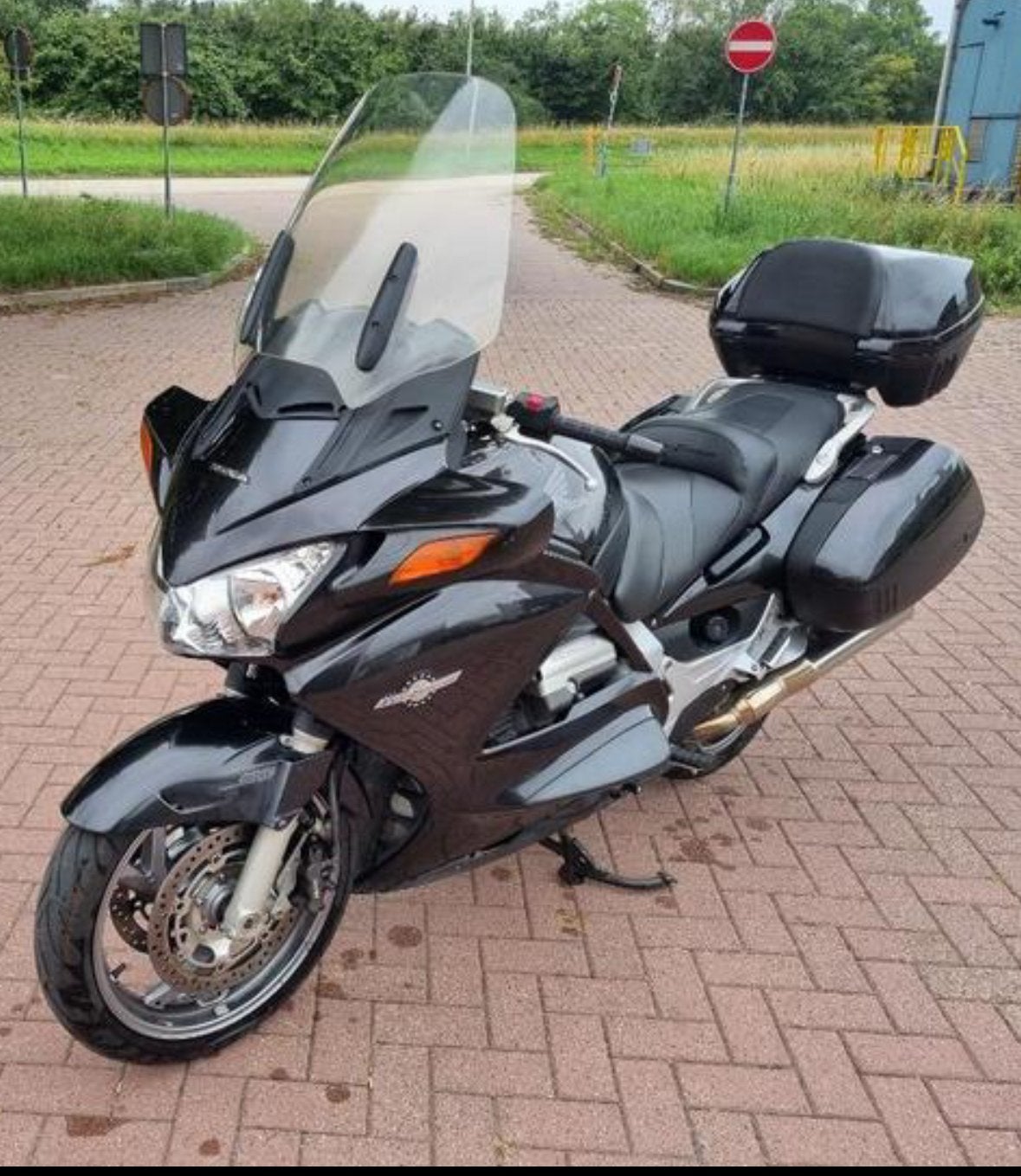 Honda ST1300 Pan-European Zeer weinig kilometers!!!! en ABS, Motoren, Motoren | Honda, 4 cilinders, Motorrijbewijs A, Gebruikt