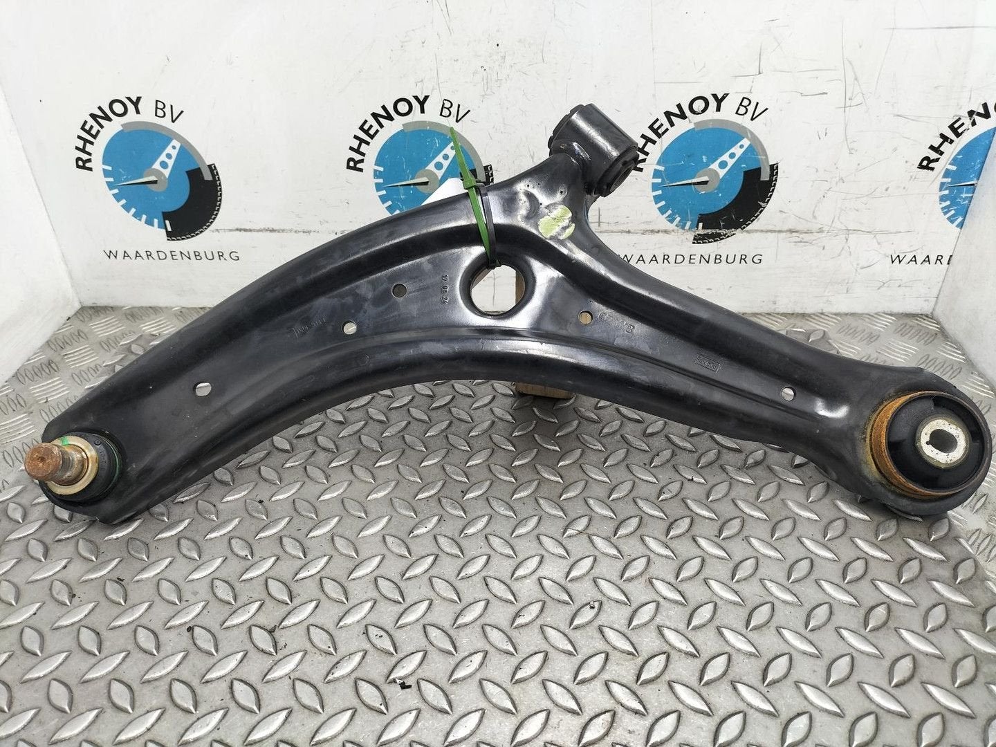 FORD PUMA Titanium DRAAGARM ONDER LV L1TC3051AB, 2422615 202, Ophalen of Verzenden, Gebruikt, ARN erkend