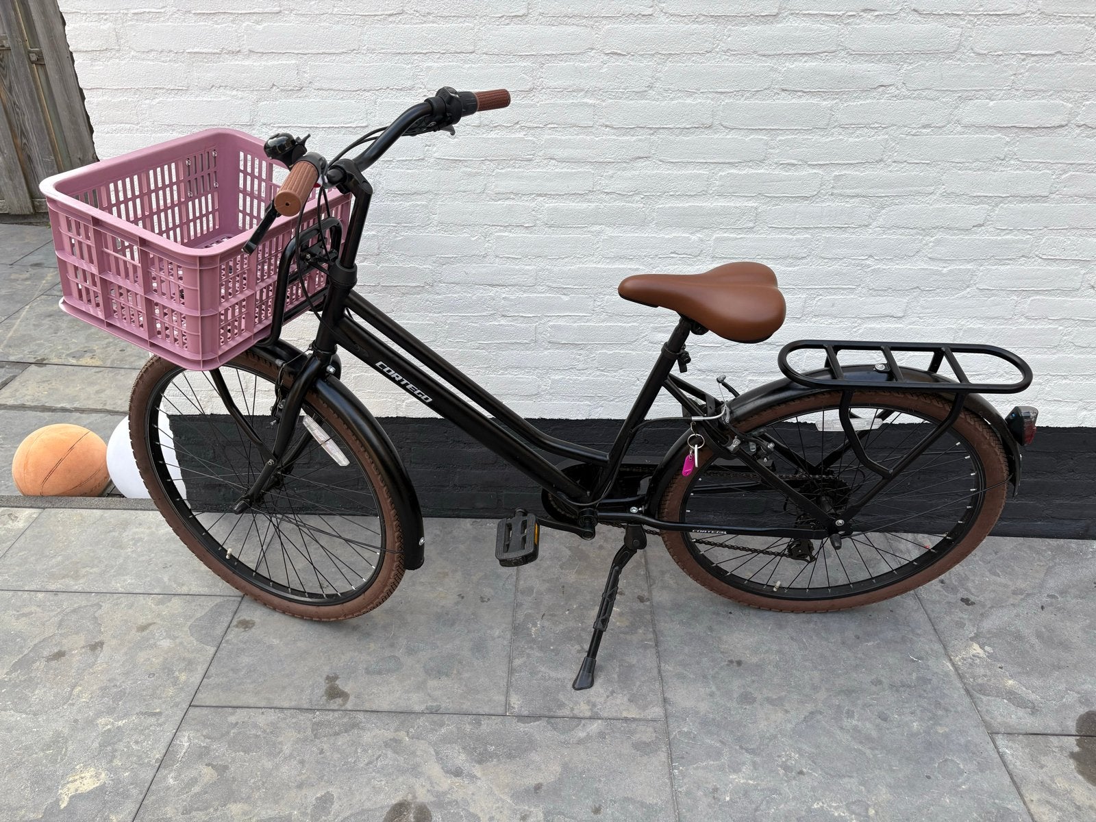 Cortego meisjesfiets 26 inch - Zo goed als nieuw, Fietsen en Brommers, Fietsen | Meisjes, Ophalen, Zo goed als nieuw, 26 inch of meer