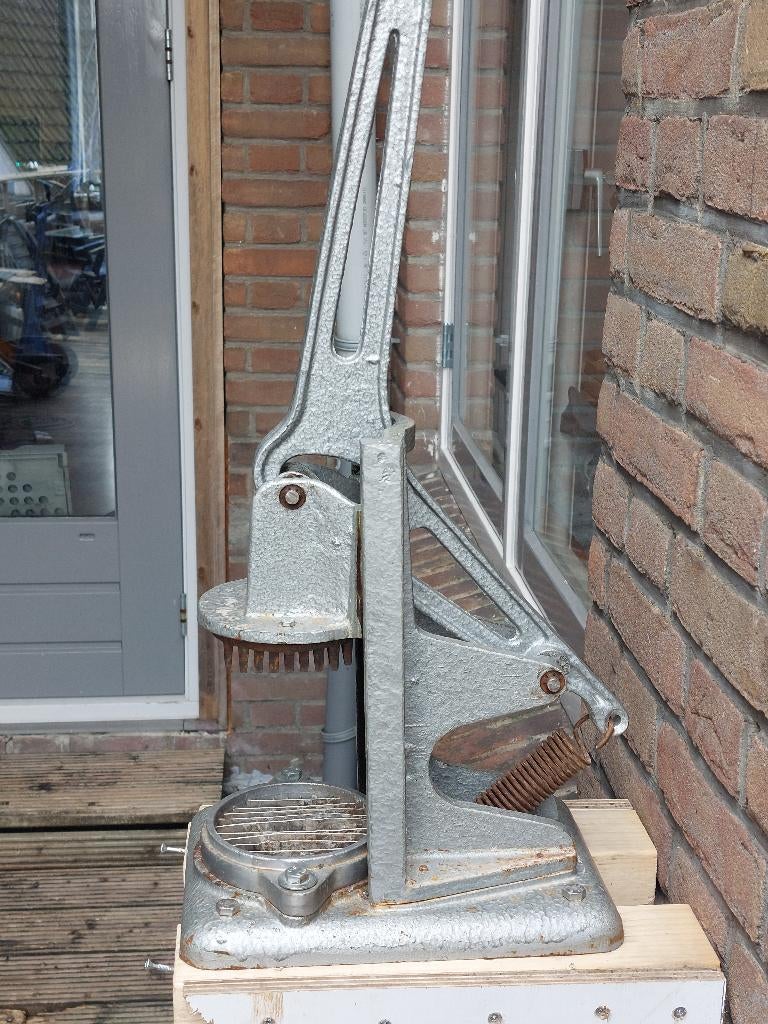 Friet snijder, Huis en Inrichting, Keuken | Keukenbenodigdheden, Ophalen, Metaal, Grijs, Overige merken