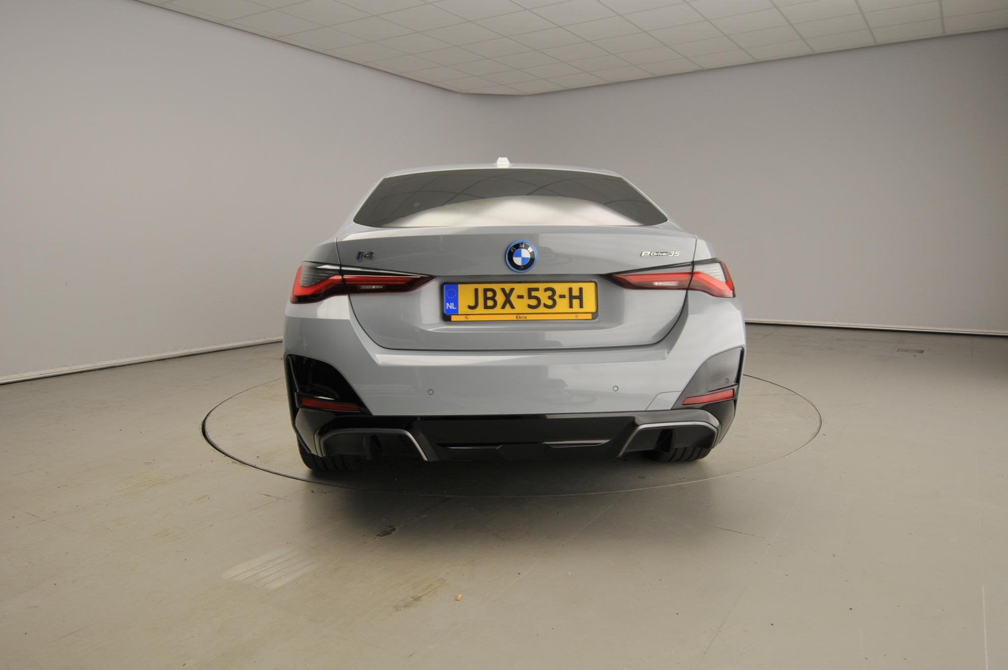 BMW i4 Gran Coupé eDrive35 | M-Sportpakket | LED | Leder |, Auto's, Dealer onderhouden, Gebruikt, Met garantie (alle), 420 min
