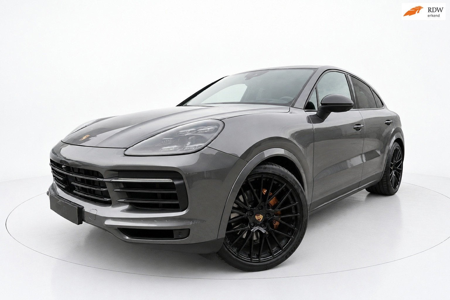 Porsche Cayenne Coupé 3.0 E-Hybrid PANO BOSE SPORT CHRONO, Automaat, Cayenne, Gebruikt, 2995 cc