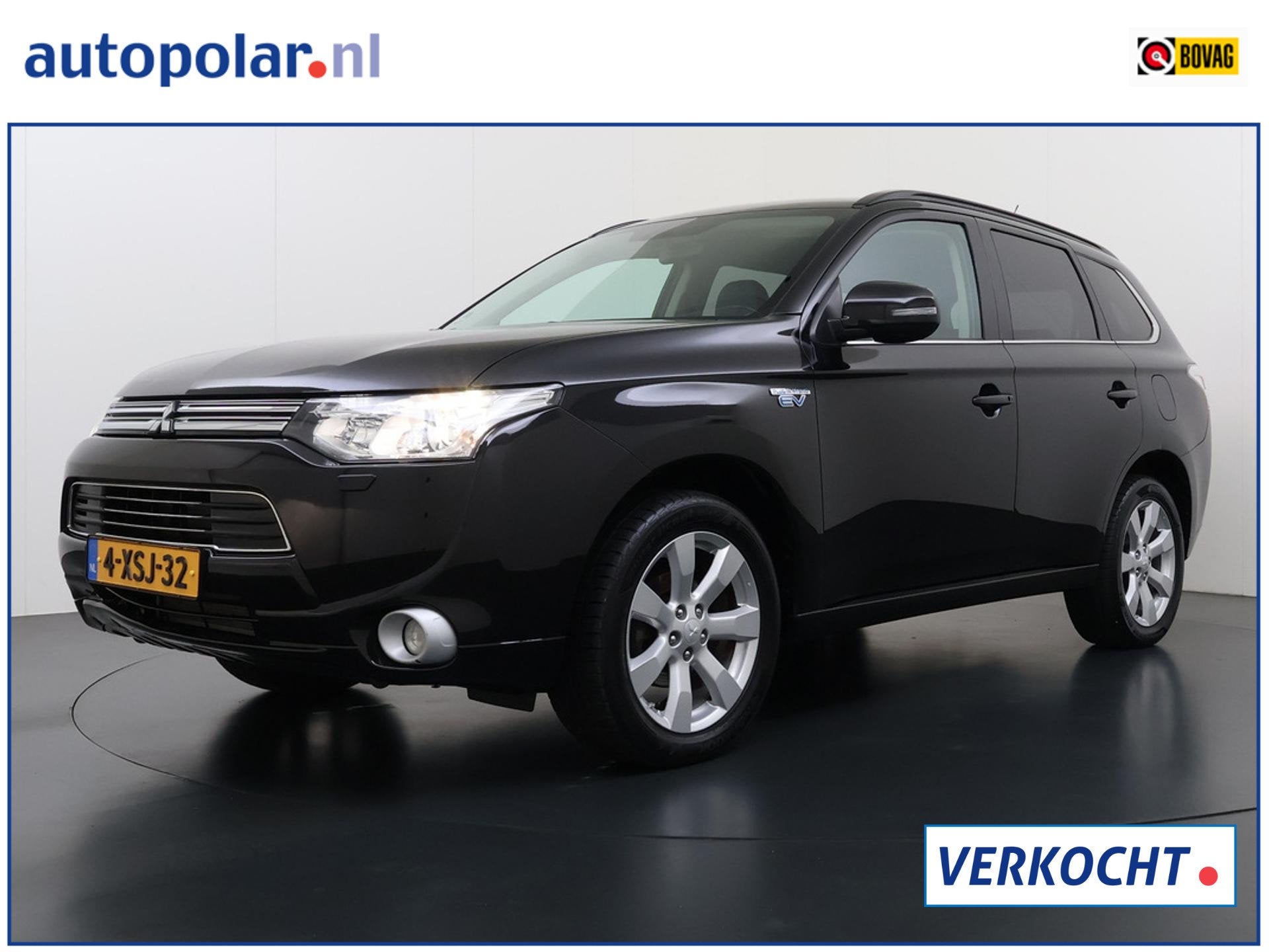 Mitsubishi Outlander 2.0 PHEV Executive Edition Trekhaak/Cam, Auto's, 4 cilinders, Met garantie (alle), Leder en Stof, Zwart