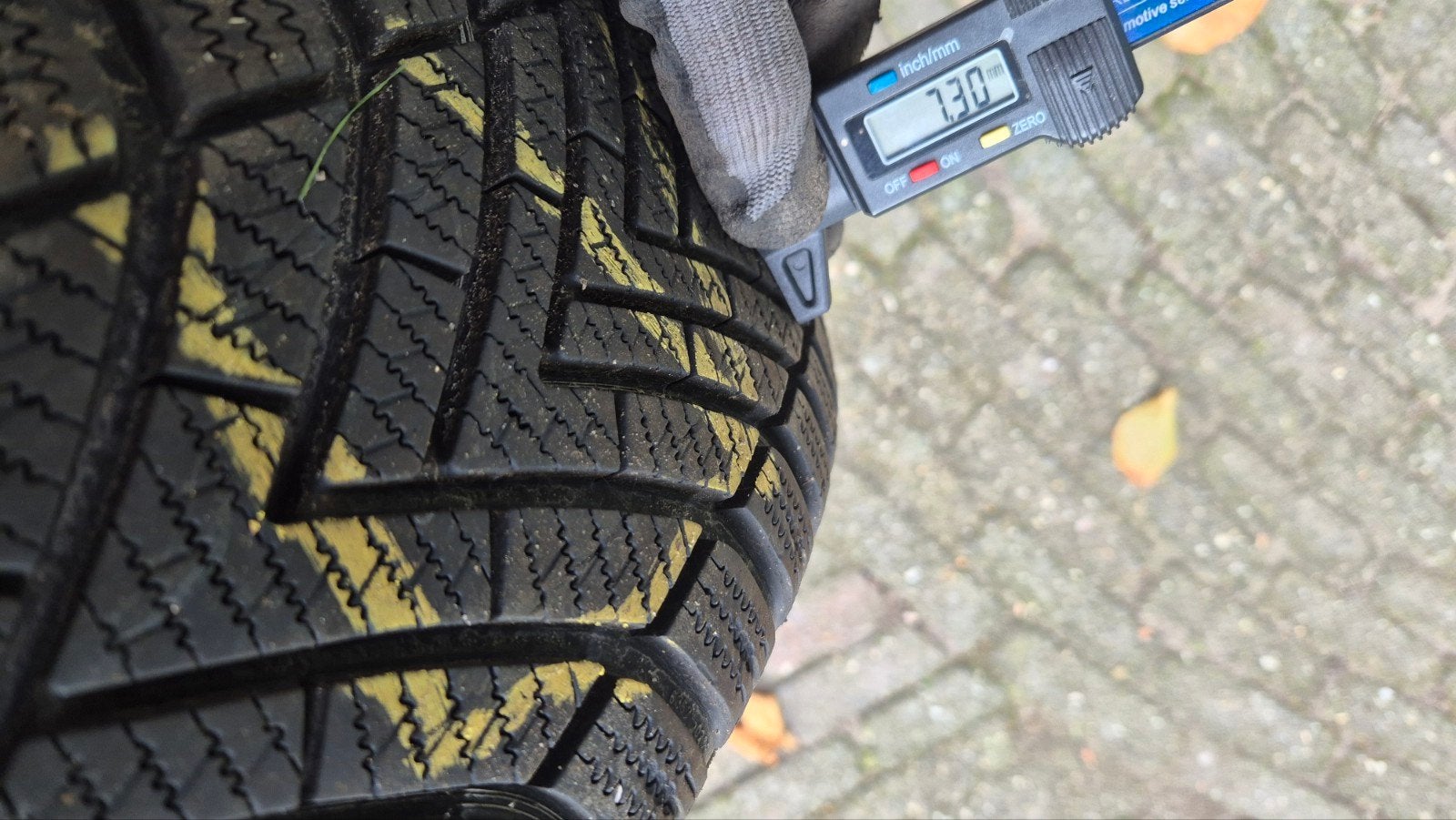 4 x winterwielen 185/60 R15, 5x100 o.a. Skoda Fabia/Roomster, Ophalen, Gebruikt, 15 inch, Banden en Velgen