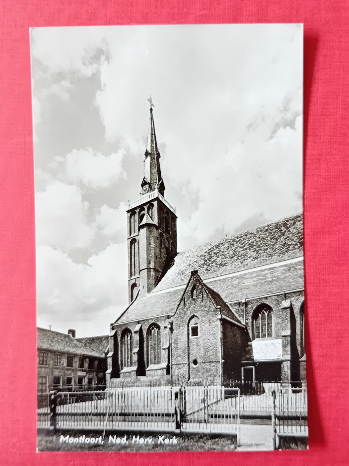 Oude Ansichtkaart Montfoort Ned. Herv. Kerk, Verzamelen, Ansichtkaarten | Nederland, Ophalen of Verzenden, Voor 1920, Ongelopen