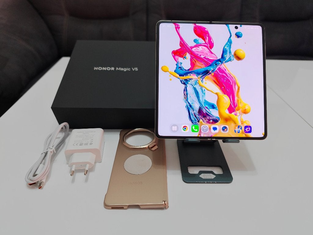 Honor Magic V5 Dawn Gold 16/512 GB, garantie tot 11/2027, Inklapmodel, Ophalen of Verzenden, Zo goed als nieuw, Zonder simlock