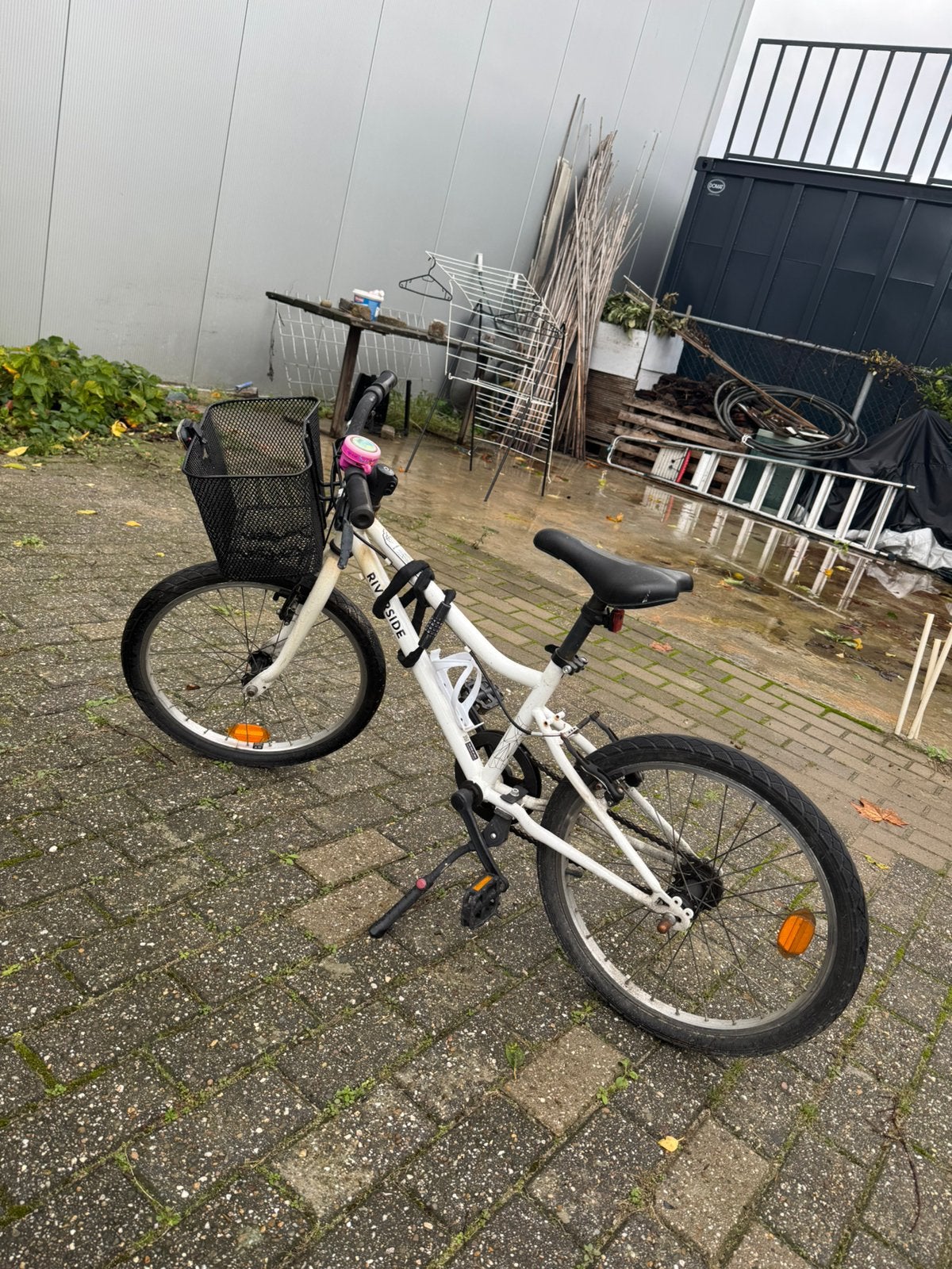 Riverside kinderfiets – Wit – Met fietsmand, Ophalen, Zo goed als nieuw, Staal