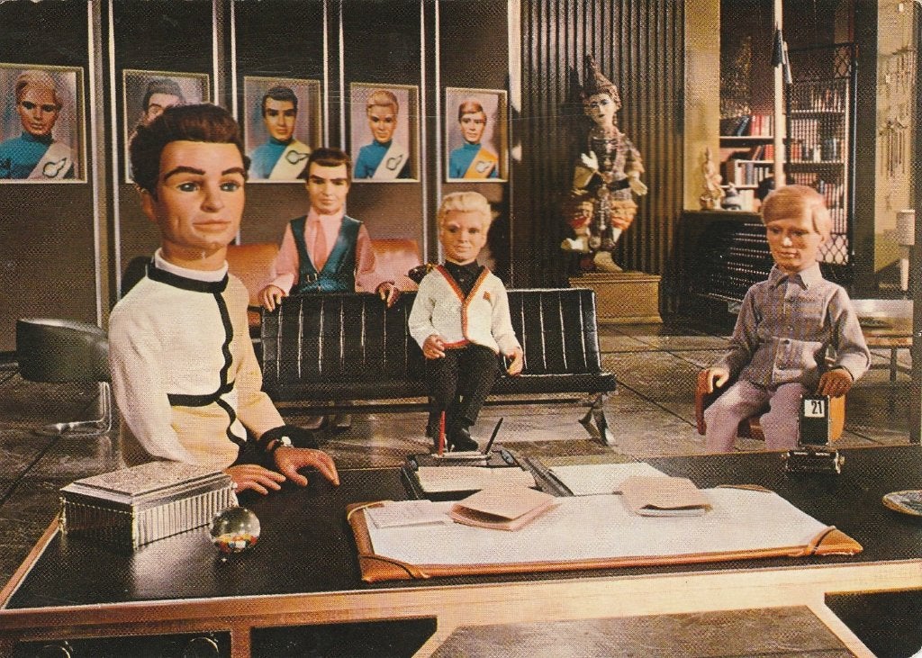 THUNDERBIRDS FAM. TRACY UIT 1965 MOOIE OUDE KAART KN921, Ophalen of Verzenden, 1960 tot 1980, Ongelopen, Sterren en Beroemdheden