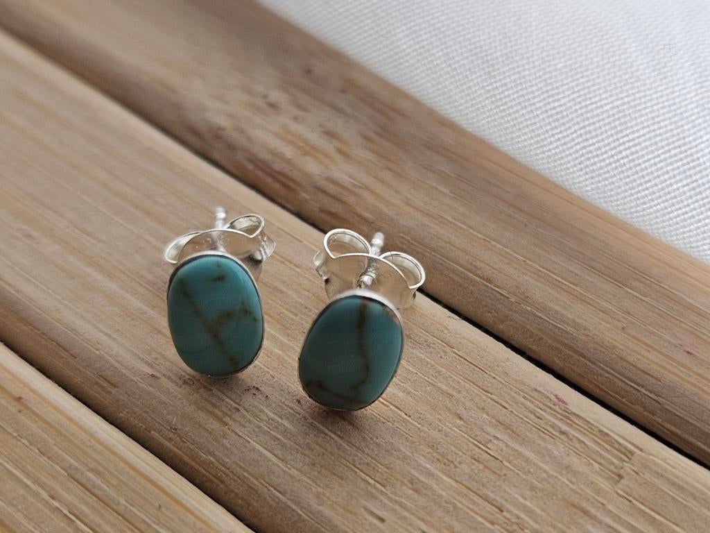Sterling zilveren turkoois oorknopjes, Sieraden, Tassen en Uiterlijk, Oorbellen, Blauw, Nieuw, Ophalen of Verzenden, Met edelsteen