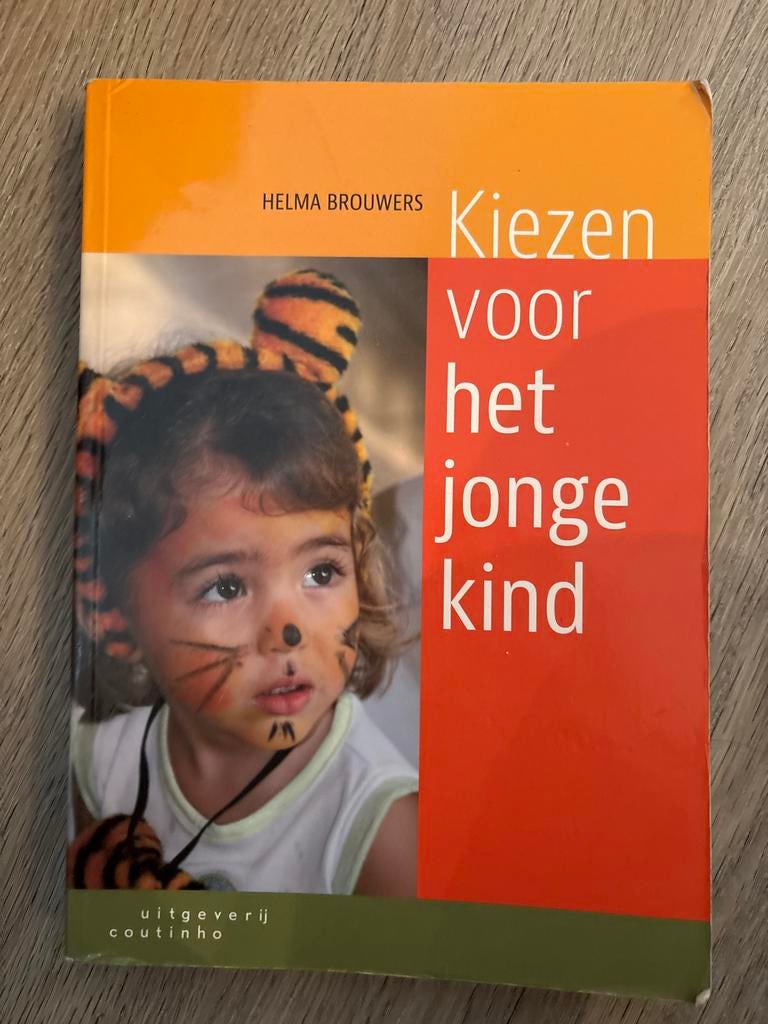 Kiezen voor het jonge kind - Helma Brouwers, Ophalen of Verzenden, Gamma, Zo goed als nieuw, HBO