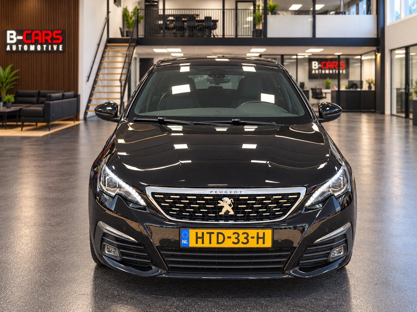 Peugeot 308 1.2 PureTech Allure GT-Line|Pano|Automaat|Trekhk, Gebruikt, Euro 6, 1199 cc, 610 kg