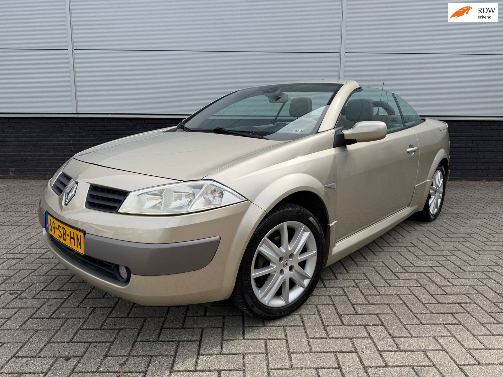 Renault Mégane Coupé-Cabriolet 1.6-16V Tech Line Styling B, Auto's, Renault, Gebruikt, 1295 kg, 4 cilinders, Cabriolet