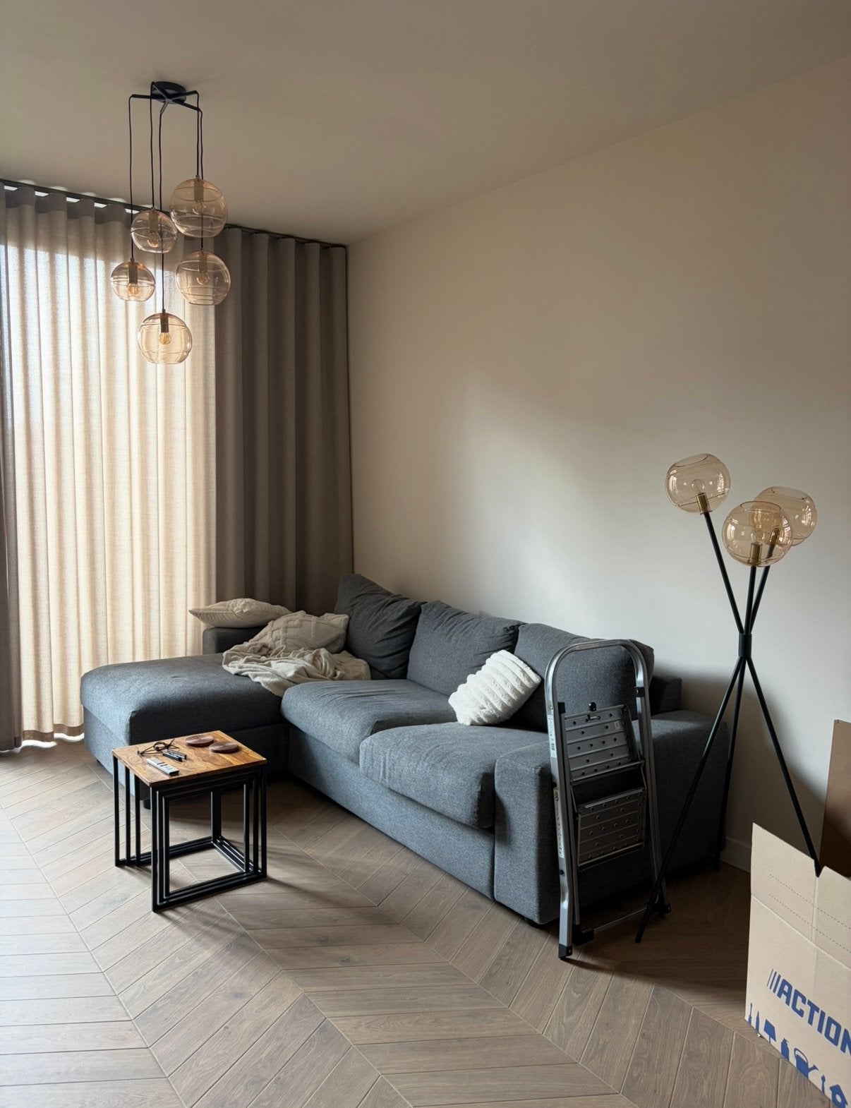 Ikea hoekbank grijs. Gratis af te halen:), Huis en Inrichting, Ophalen, Gebruikt, Vierpersoons of meer