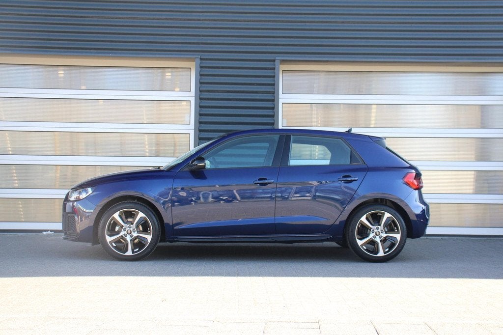 Audi A1 Sportback 25 TFSI 95pk Advanced edition | Parkeersen, Auto's, Audi, Voorwielaandrijving, Stof, A1, Blauw