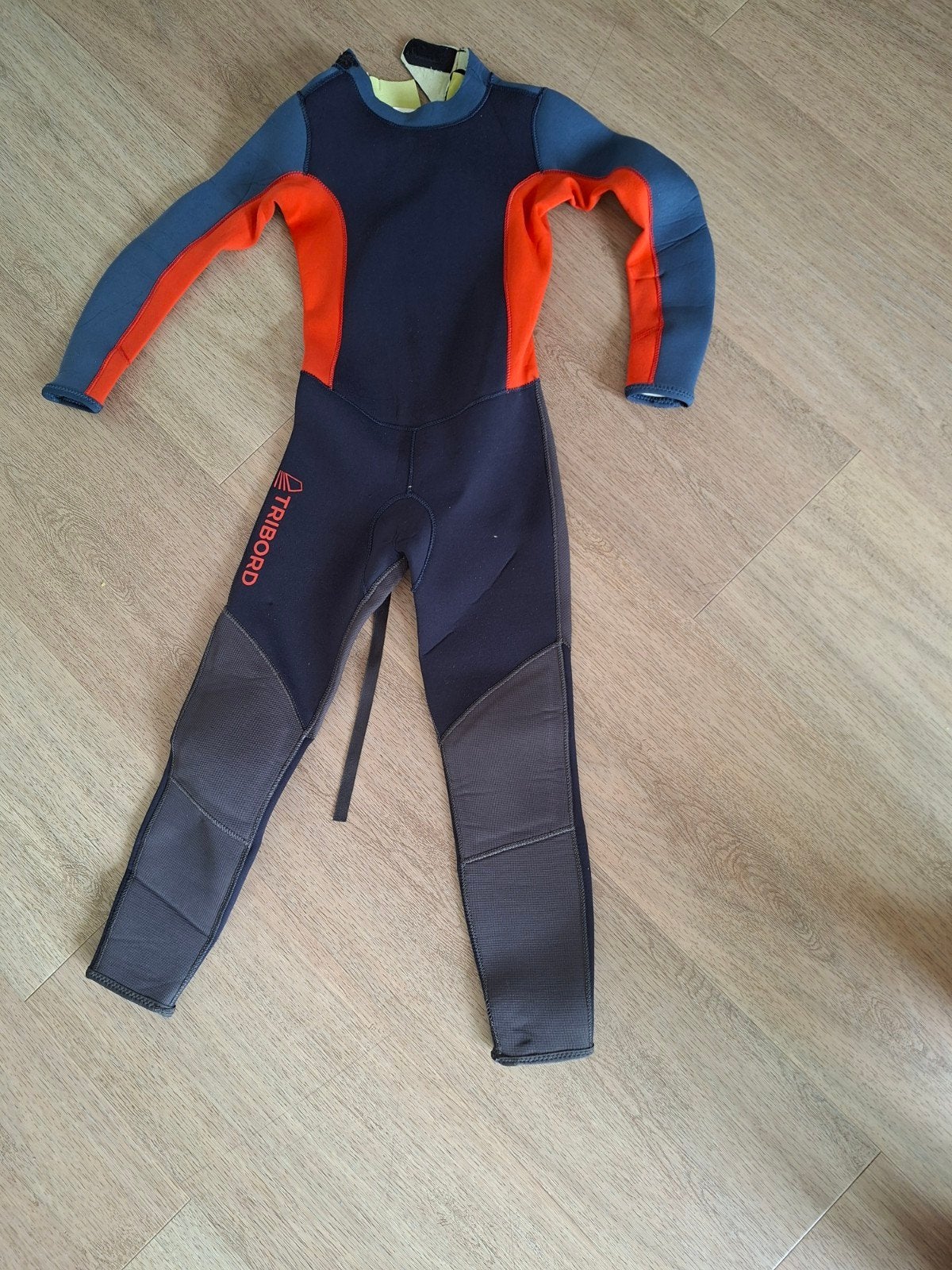 Kinderwetsuit Tribord maat 128 (8 jaar), Watersport en Boten, Ophalen, Wetsuit, Gebruikt, Tribord