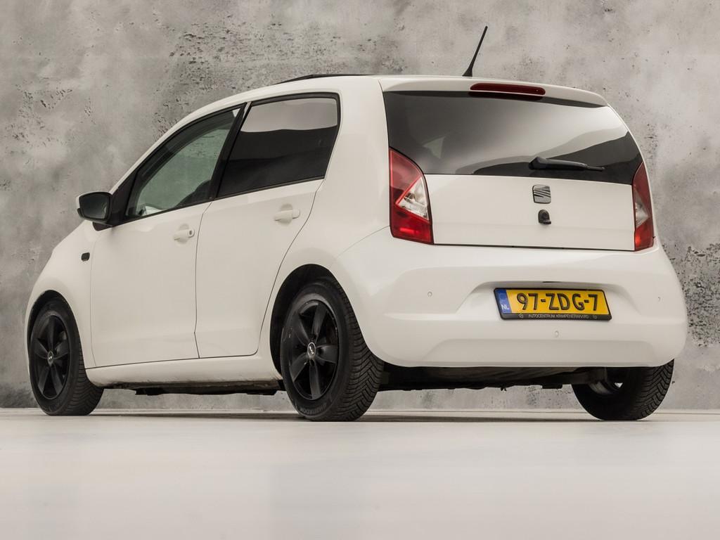SEAT Mii 1.0 Sport (5 DEURS, SCHUIFDAK, NAVIGATIE, BLUETOOTH, Voorwielaandrijving, Stof, Gebruikt, Zwart