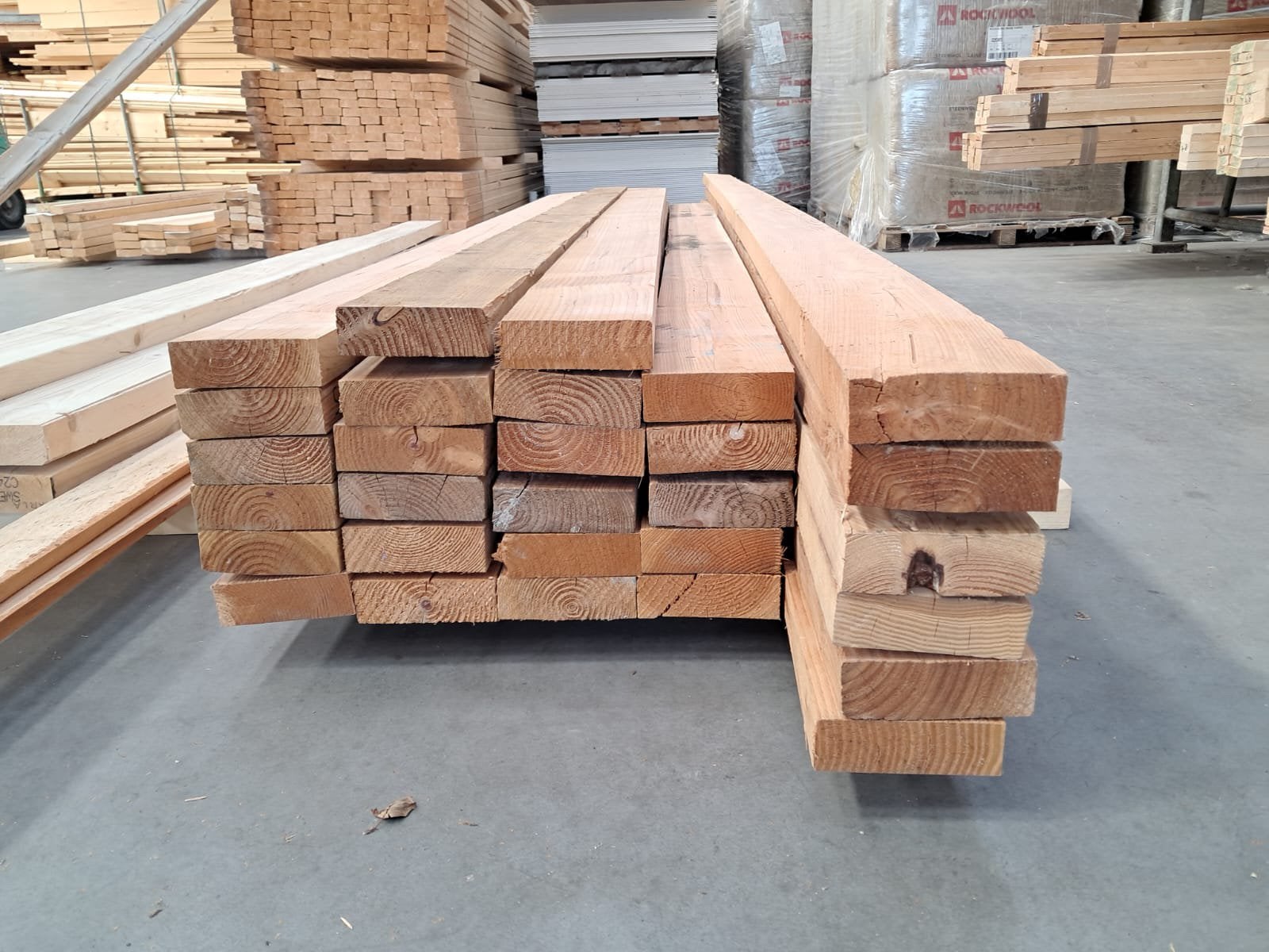 Partij douglas balken 5x15 fijnbezaagd, Ophalen, Zo goed als nieuw, 250 cm of meer, Balken