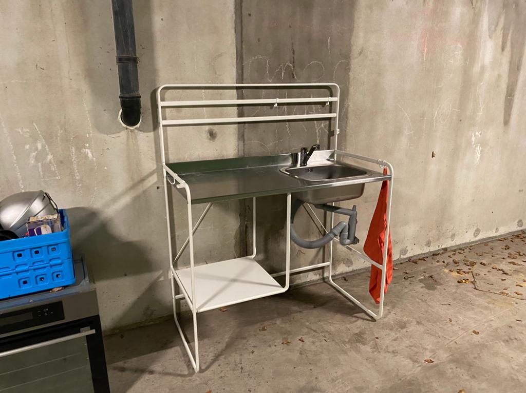 IKEA SUNMERSTA keukentje, Ophalen, Zo goed als nieuw, Wit, Enkelwandige keuken