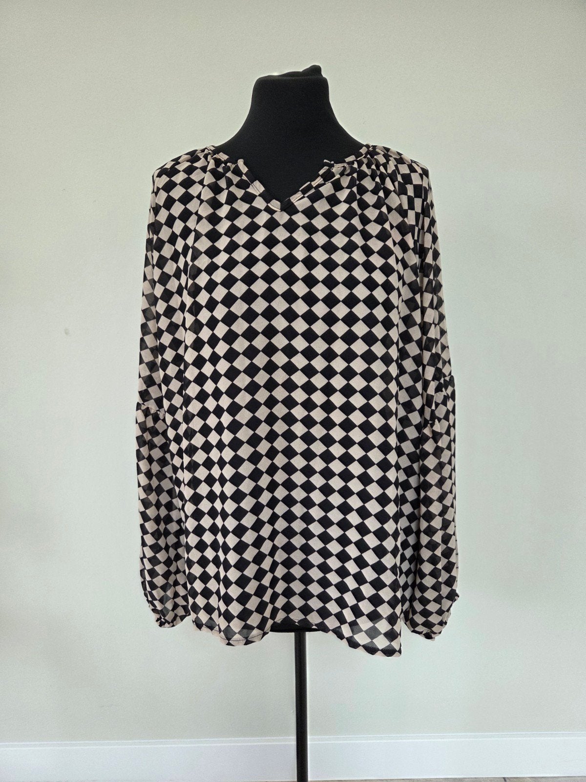 Shein blouse, Ophalen of Verzenden, Zo goed als nieuw, Maat 42/44 (L), Beige