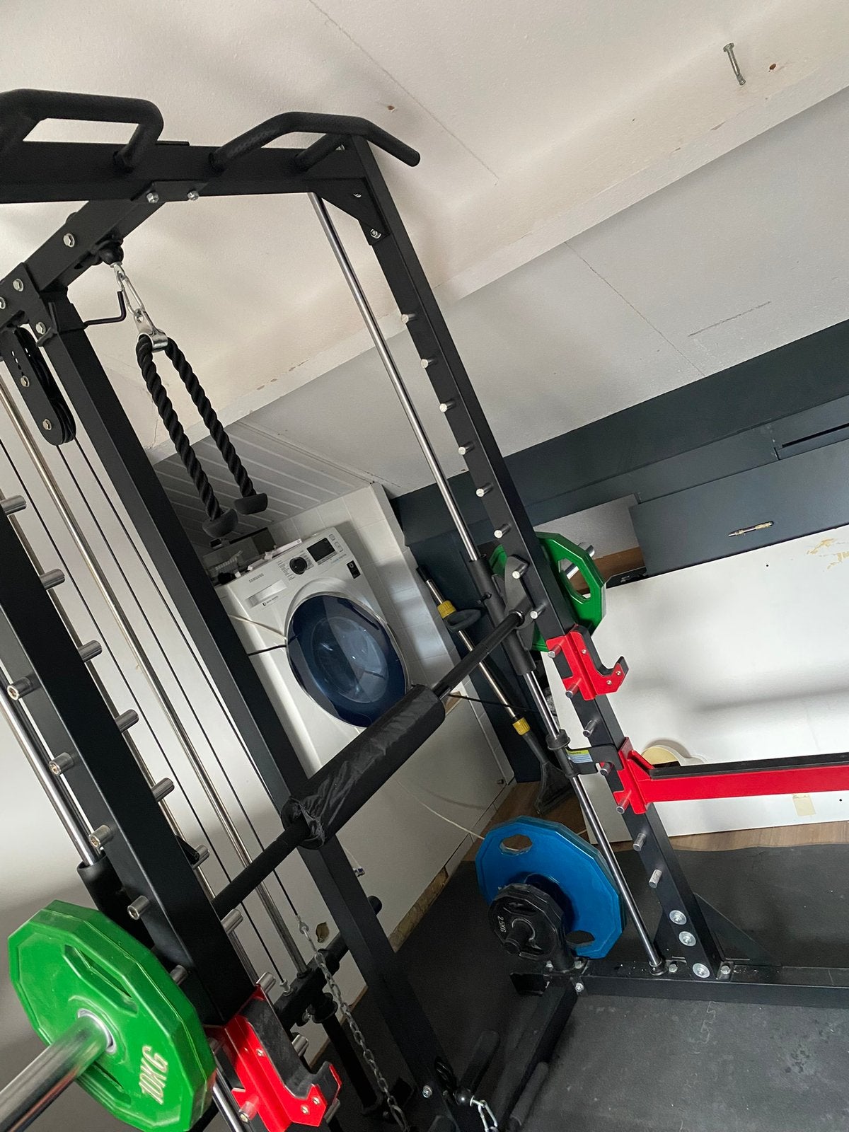 Smithmachine incl gewichten, Ophalen, Zo goed als nieuw, Krachtstation
