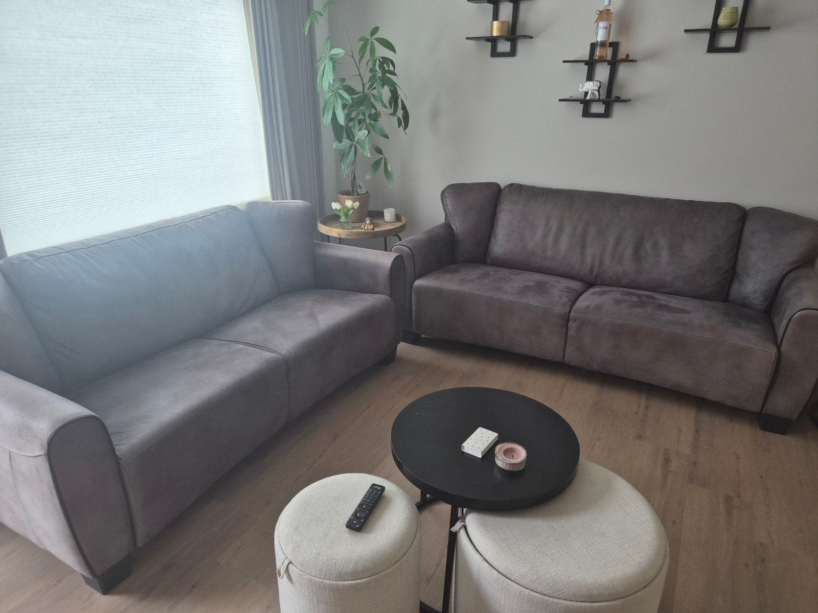 Comfortabele 2-zitsbank en 3-zitsbank, Ophalen, Gebruikt, Driepersoons, 75 tot 100 cm