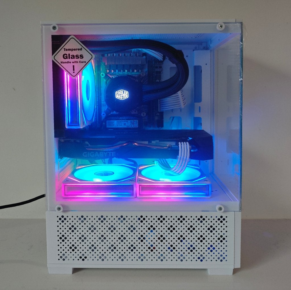 RTX Game PC Wit | Intel Core i7 | RTX 2070 | Waterkoeling, Virtual Reality, Refurbished, ., SSD
