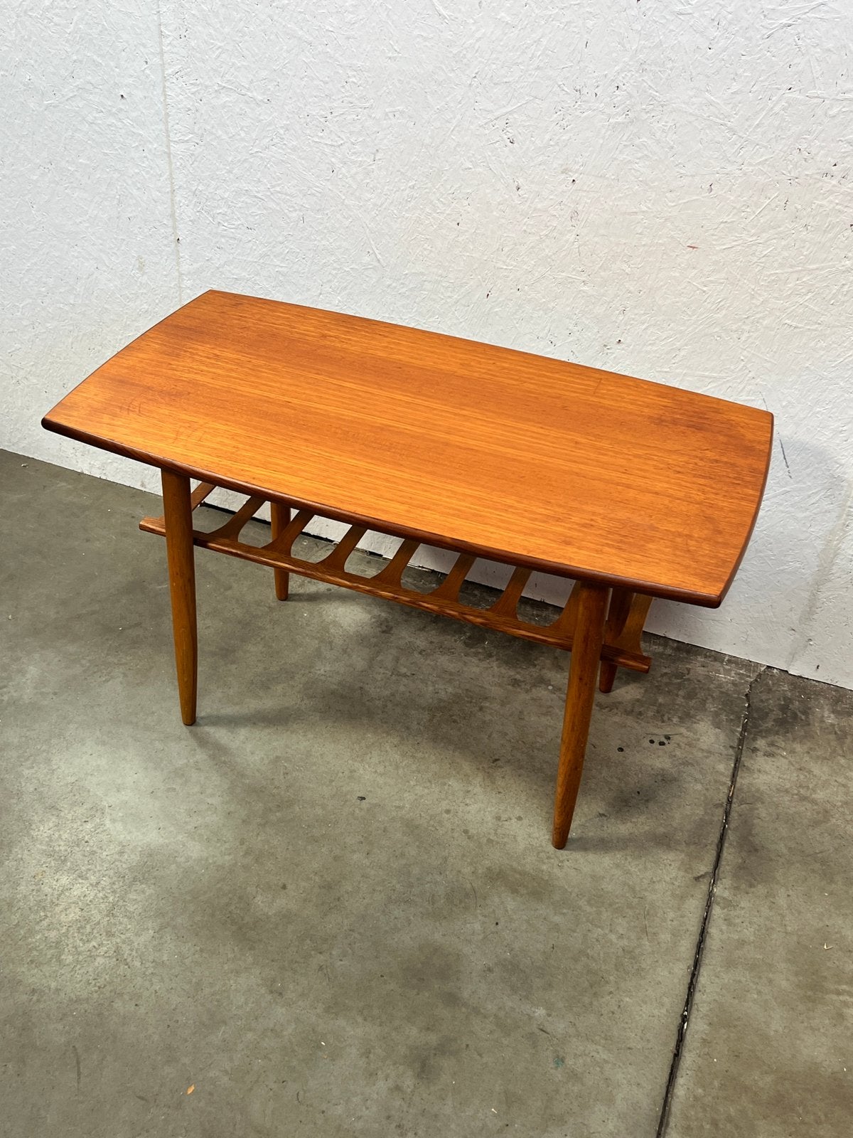 Vintage teakhouten salontafel met rek, Zweden 1950’s, Ophalen, 50 – 75, Gebruikt, 100 tot 150 cm