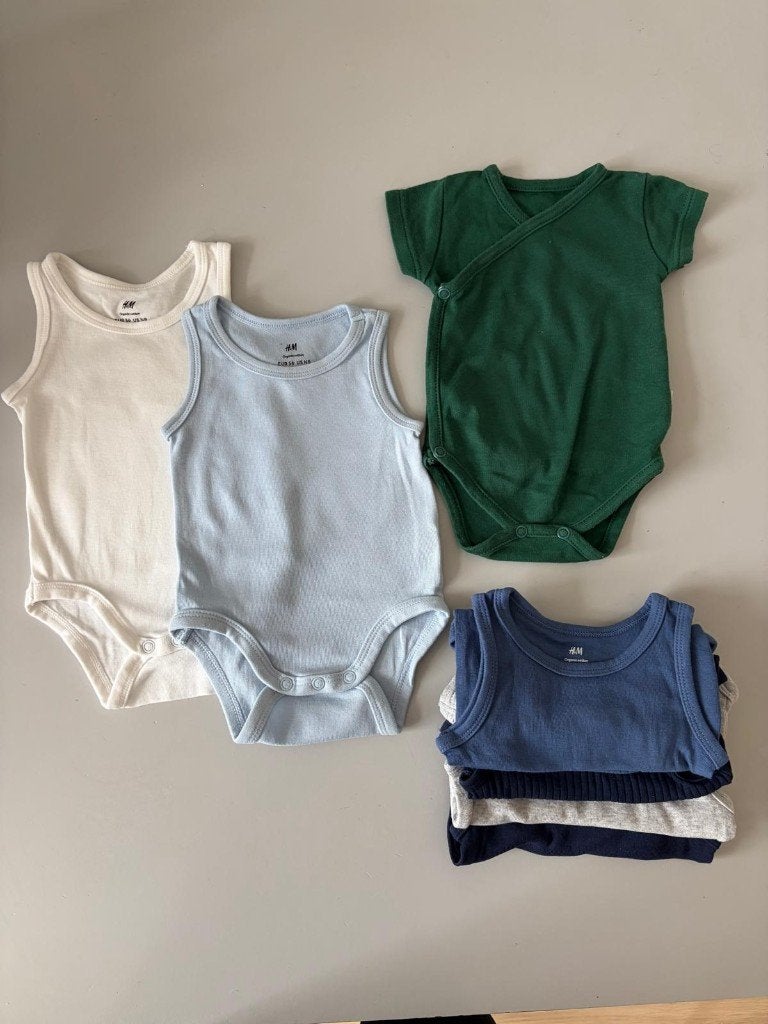 7 rompers maat 56 – biologisch katoen – H&M + Mileo Baby, Nacht- of Onderkleding, H&M, Ophalen of Verzenden, Zo goed als nieuw