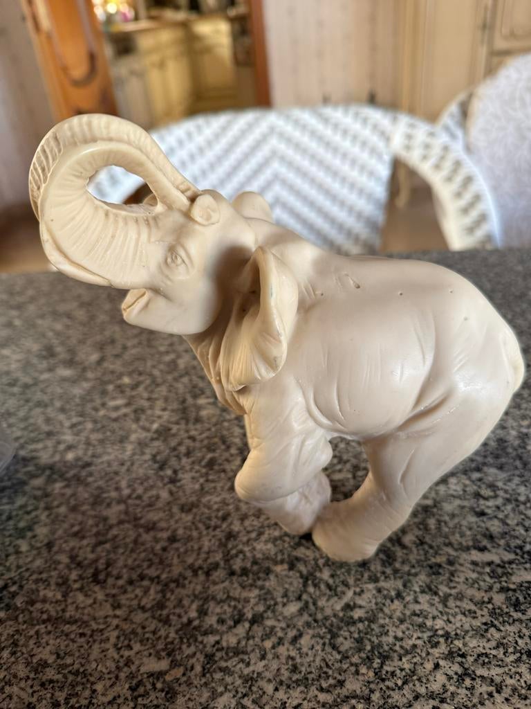 Beeldje olifant vintage, Verzamelen, Beelden en Beeldjes, Ophalen of Verzenden, Zo goed als nieuw, Dier