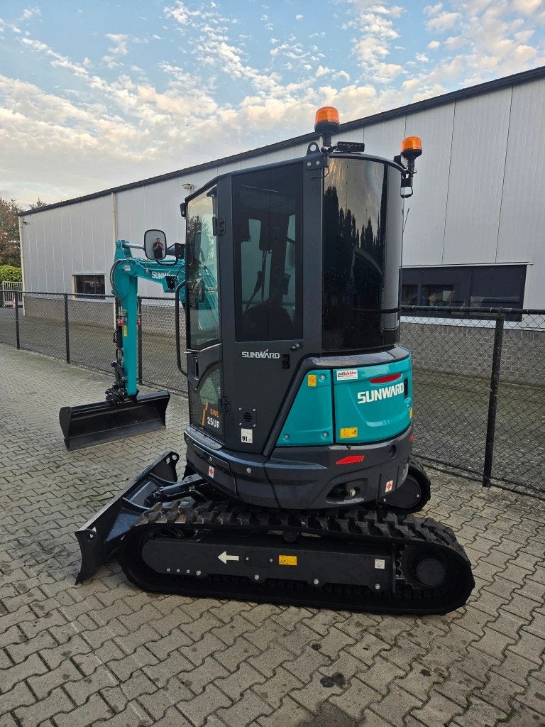 Sunward SWE25UF 2026 – Nieuw | 2750 KG VOORRAAD LEVERBAAR, Ophalen of Verzenden, Graafmachine
