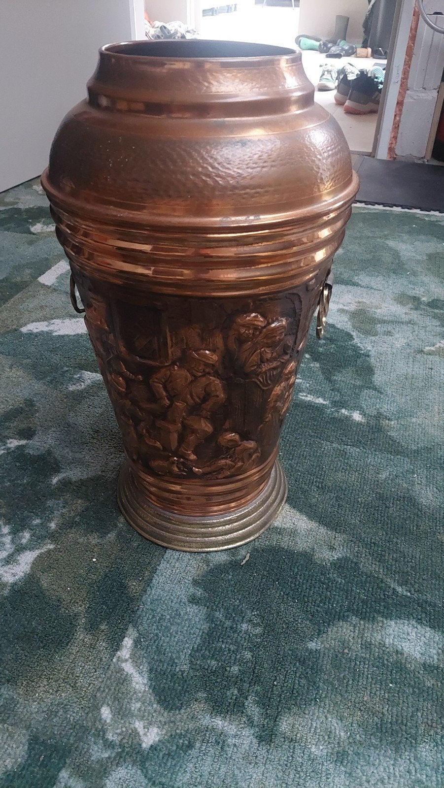 antieke koperen vaas of paraplu bak, Ophalen of Verzenden, Overige materialen
