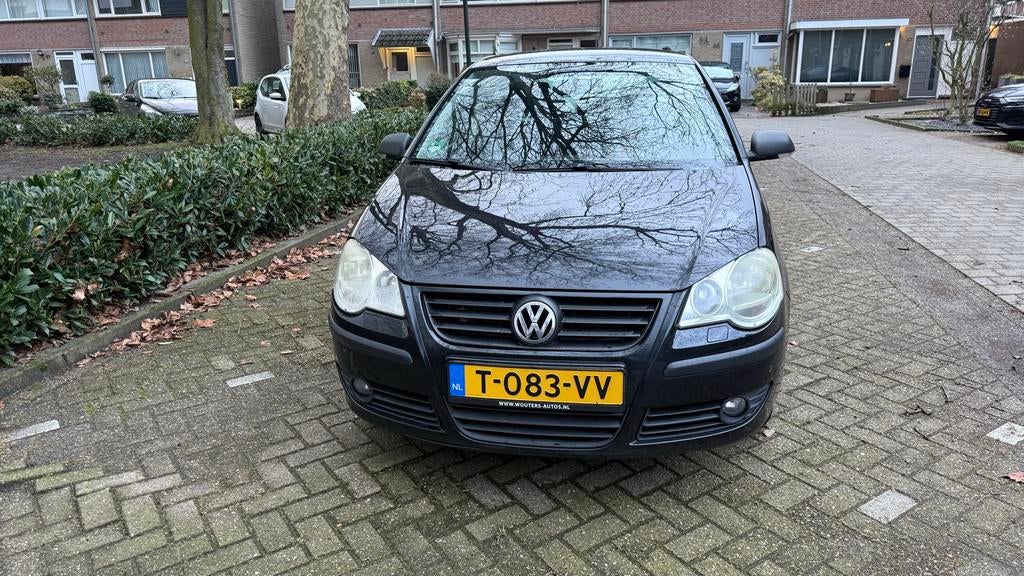 Volkswagen Polo 1.2 44KW 2007 Zwart, Voorwielaandrijving, Stof, 1198 cc, Zwart