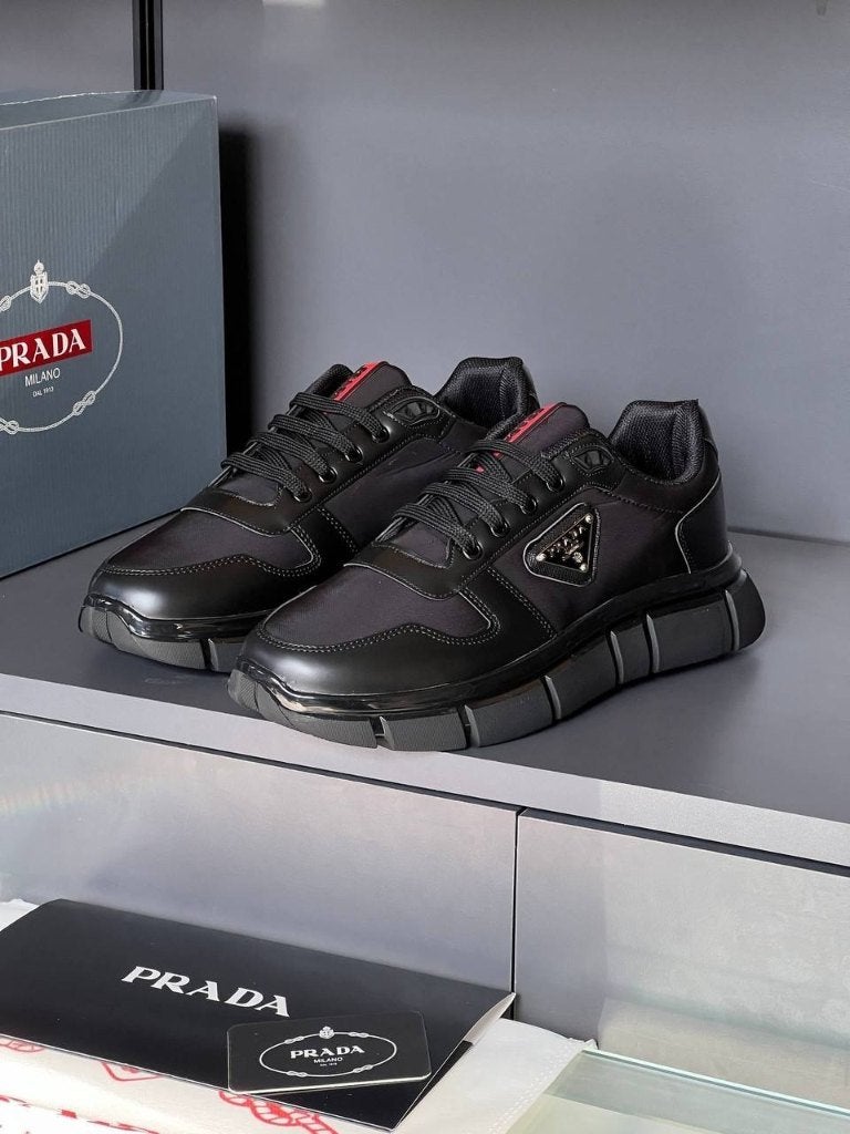 Prada Sneakers Nylon, Ophalen of Verzenden, Nieuw, Zwart
