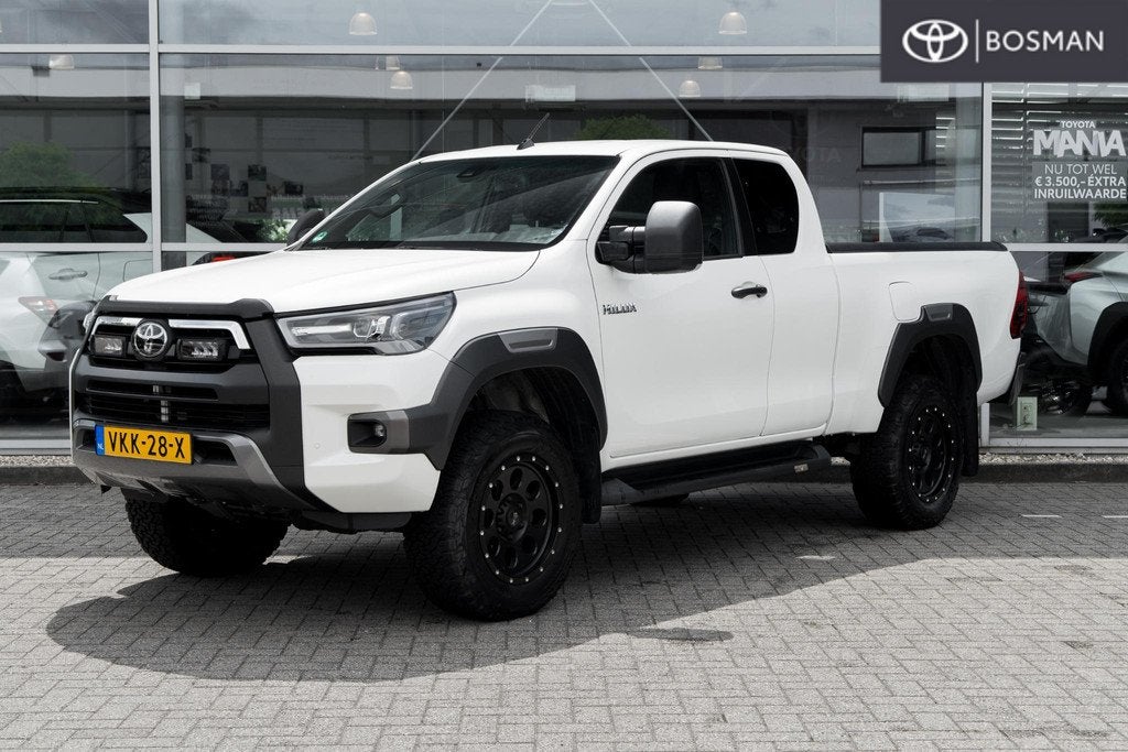 Toyota HiLux 2.8 D-4D Xtra Cab Professional premium Unieke v, Auto's, Toyota, Automaat, Automatische klimaatregeling, Stof, Gebruikt