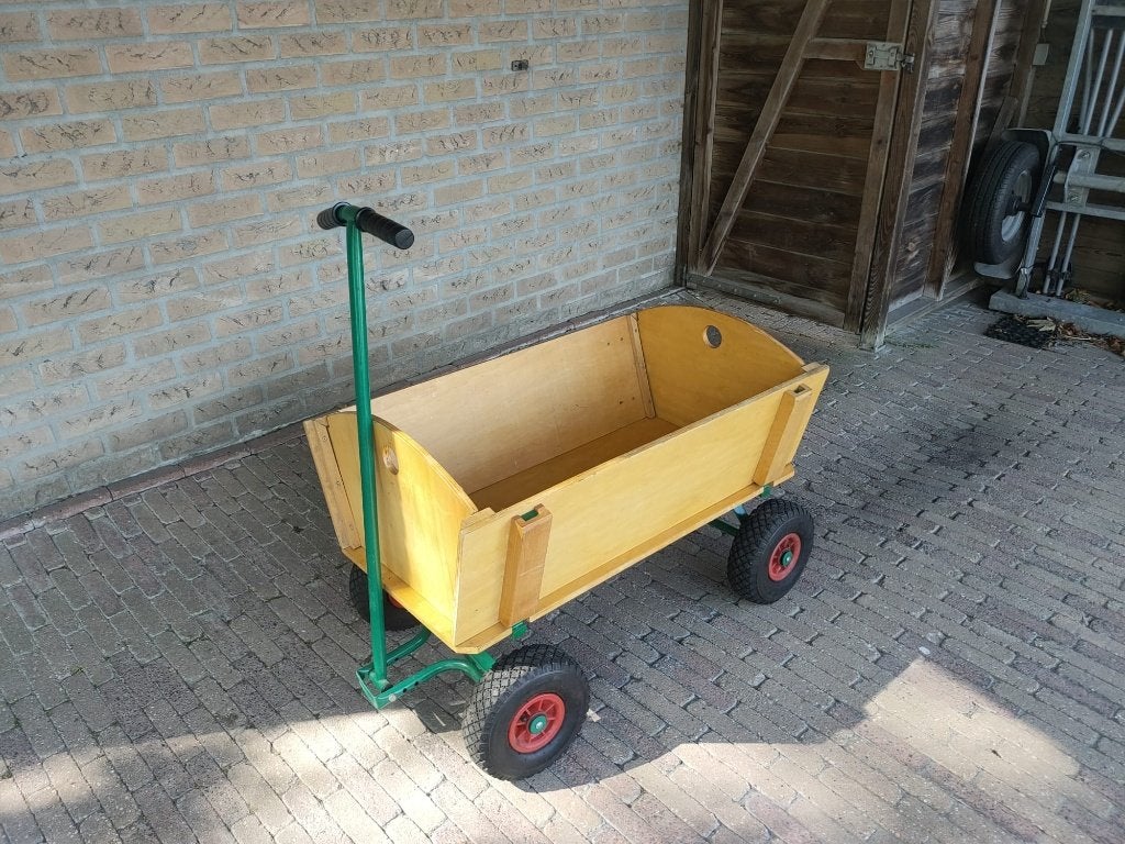 Bolderkar, hout, luchtbanden, Ophalen, Gebruikt