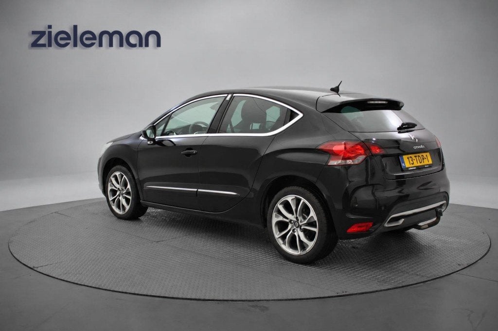 Citroen DS4 1.6 Sport Chic - Navi, Cruise, Clima, Leer, Memo, Voorwielaandrijving, Euro 5, Parkeerassistent, 4 cilinders