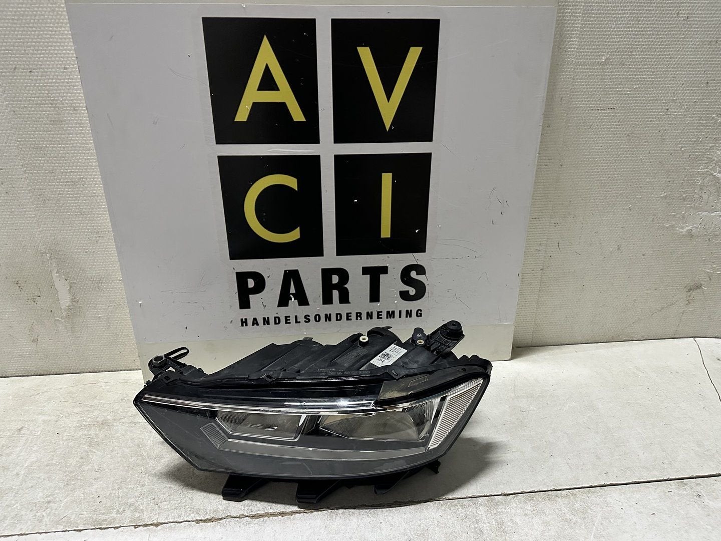 Koplamp VW T-Roc T roc 2GA H7 Halogeen 2GA941005B, Gebruikt, -, -, Ophalen of Verzenden