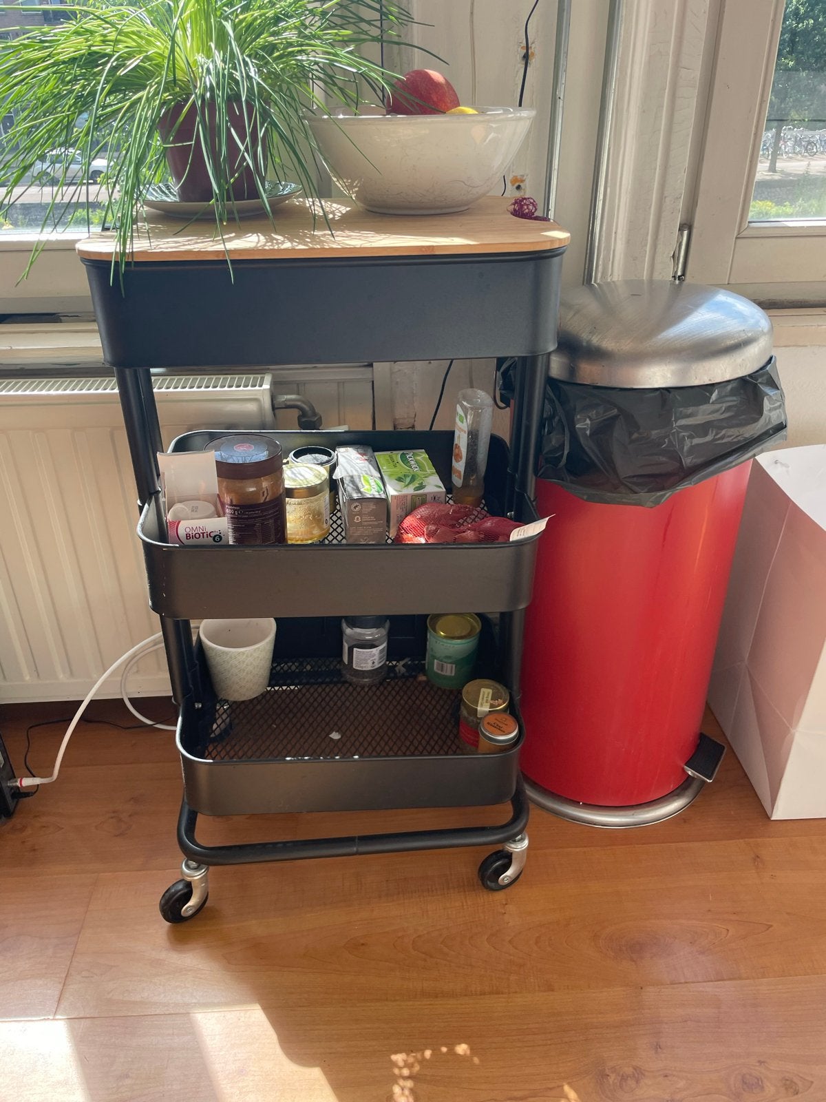 2x IKEA RÅSKOG / NORRÅVA roltafel met deksel, zwart, Ophalen, Gebruikt
