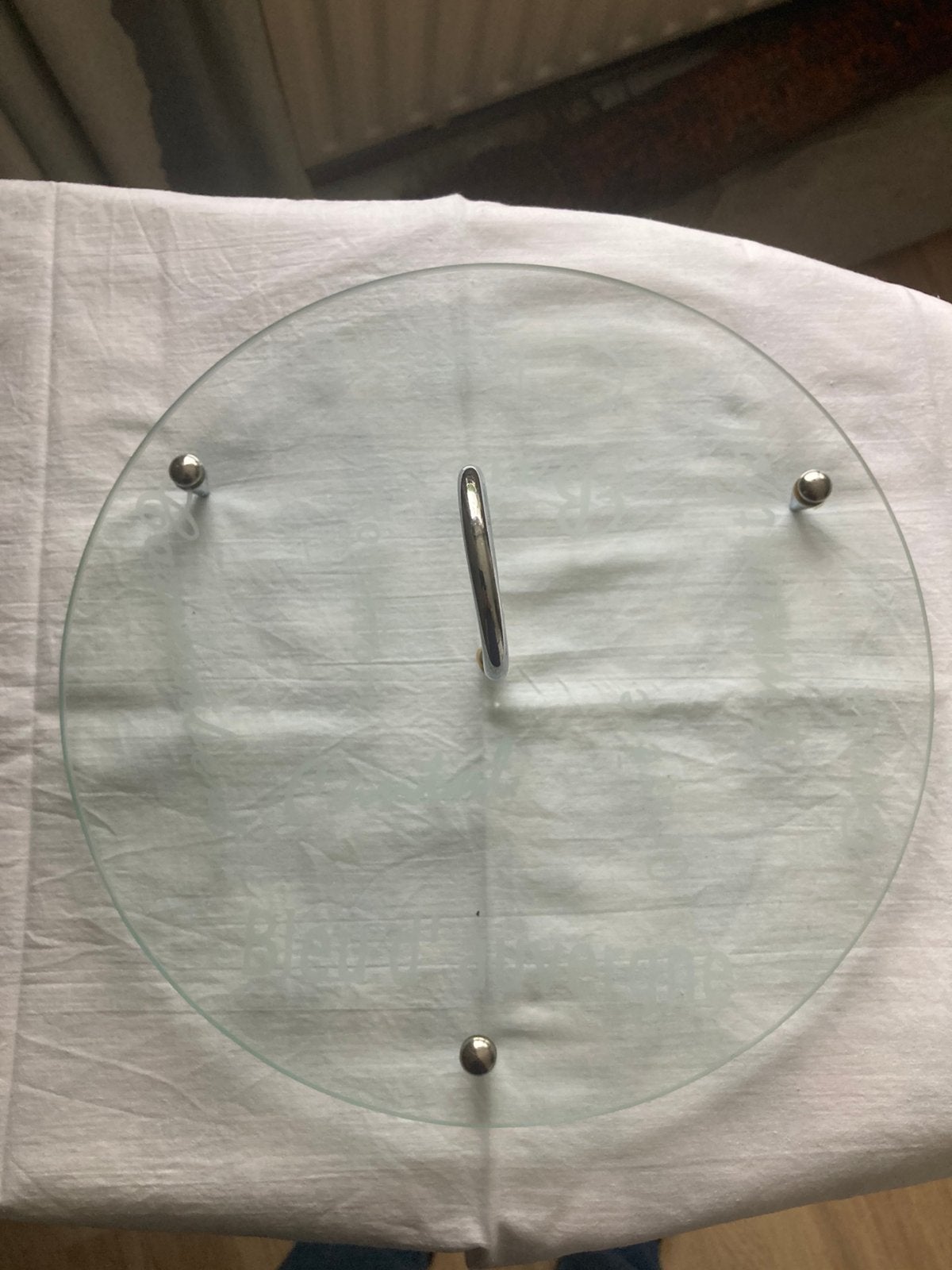 Kaasplateau glas 30cm diameter, Rond, Ophalen of Verzenden, Met afbeelding/tekst, Serveerplateau