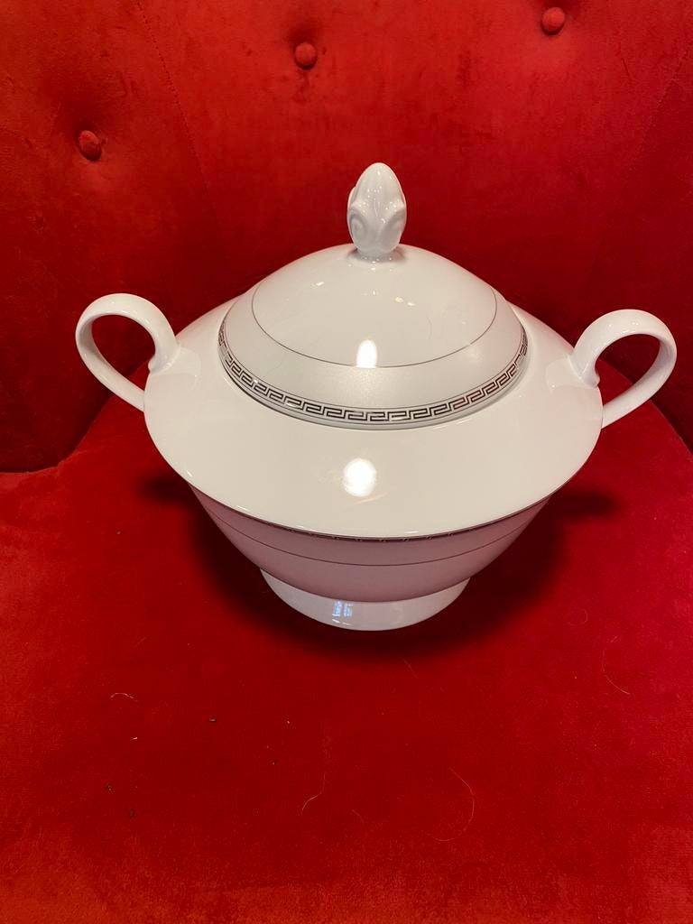 Limoges Collection,antieke soepterrine,doorsnee 25 cm, Antiek en Kunst, Antiek | Schalen, Ophalen of Verzenden
