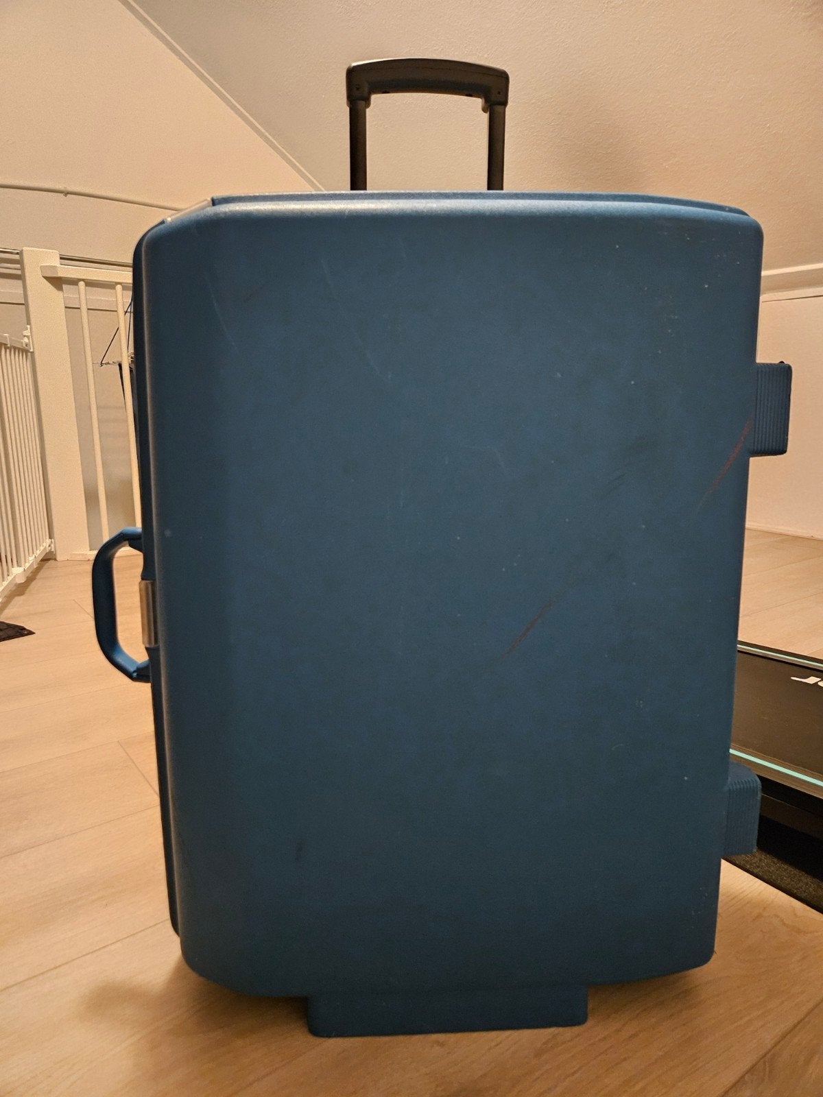 American Tourister Koffer - Blauw, Gebruikt, Sieraden, Tassen en Uiterlijk, Ophalen, Gebruikt, Hard kunststof, Uitschuifbare handgreep