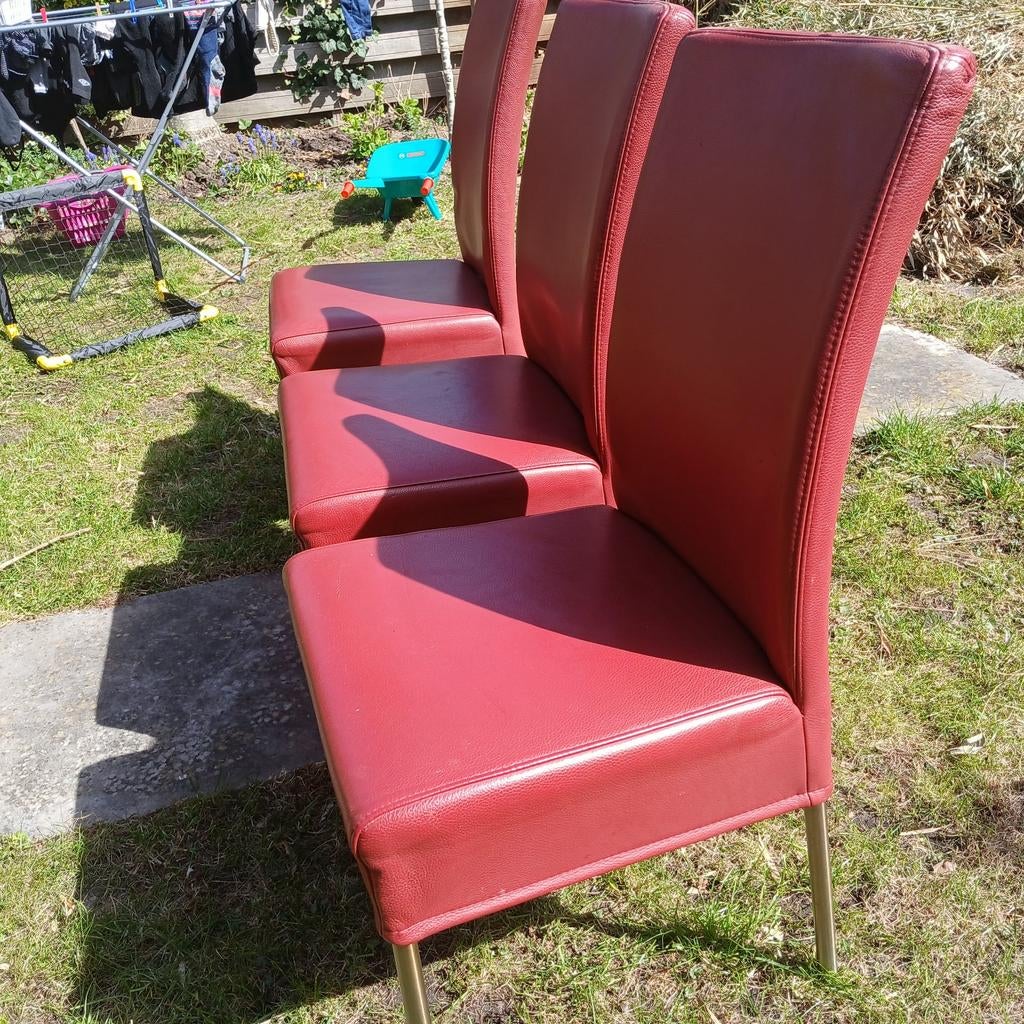 6 Bradaal lederen eetkamerstoelen, 3 rood, 3 mokka, Ophalen