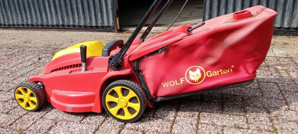 Elektrische grasmaaier Wolf Garden, Gebruikt, Elektrische grasmaaier, Ophalen of Verzenden, Opvangzak