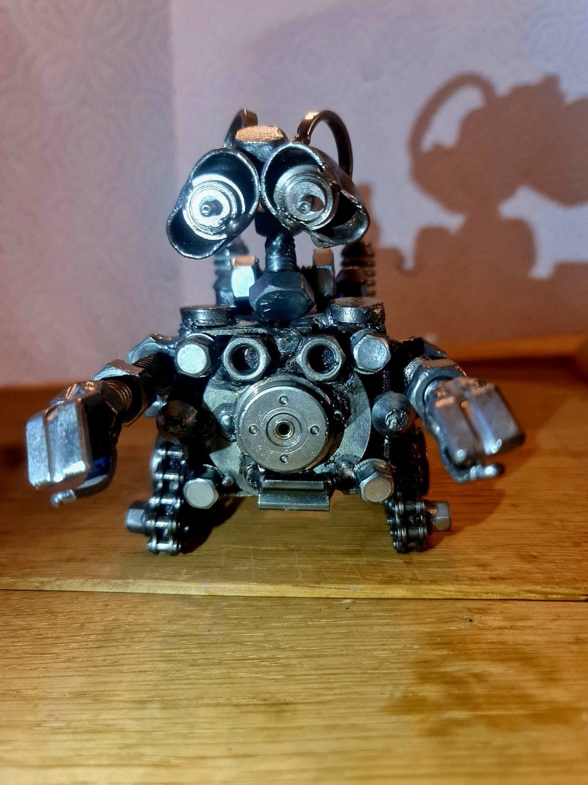 Unieke metalen robot sculptuur van gerecyclede onderdelen, Ophalen of Verzenden
