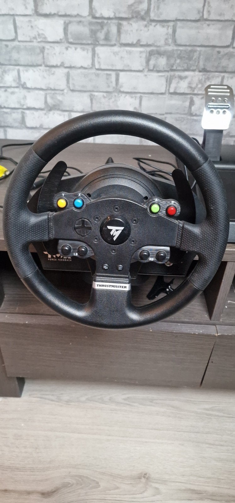 Thrustmaster TMX Pro Force Feedback Stuur met pedalen, Spelcomputers en Games, Spelcomputers | Xbox | Accessoires, Ophalen, Zo goed als nieuw