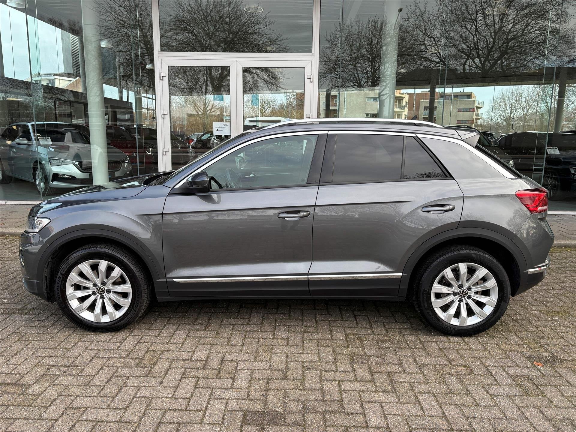 VOLKSWAGEN T-Roc 1.5 TSI 150pk Sport 6 hand|Camera|Carplay|L, Auto's, Volkswagen, 12 maanden, Stof, Origineel Nederlands, Bedrijf