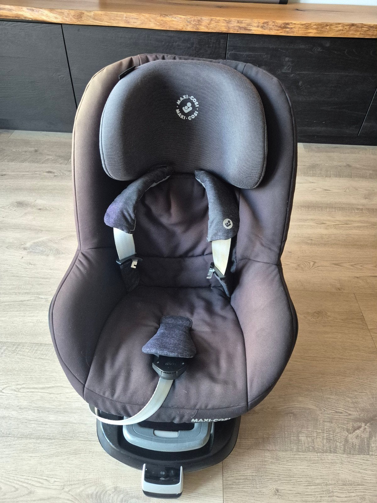 Maxi-Cosi Pearl met FamilyFix autostoel, Kinderen en Baby's, Autostoeltjes, Ophalen, Gebruikt, 9 t/m 18 kg, Isofix