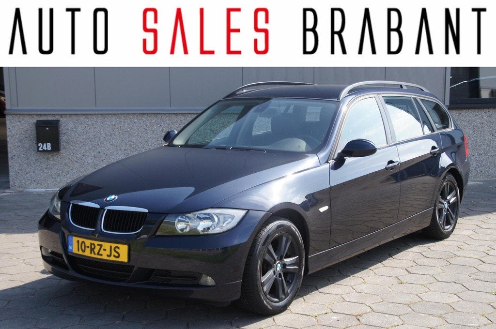 BMW 3-serie Touring 320i Executive, Auto's, BMW, Achterwielaandrijving, 4 cilinders, 150 pk, Blauw
