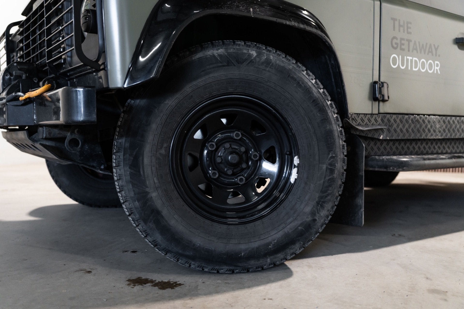 Land Rover Defender 2.5 Td5 SW 110" E Vol Opties, Auto's, 2495 cc, Leder en Stof, Bedrijf, 2 stoelen