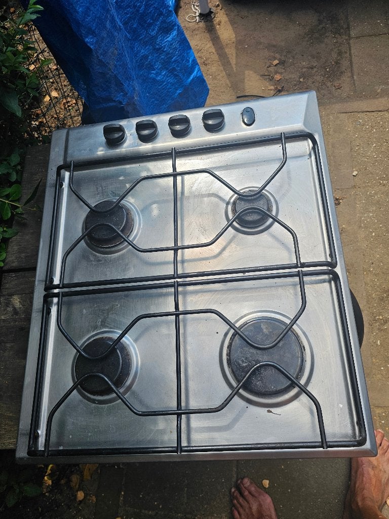 Gasstel wit, Gebruikt, Minder dan 85 cm, Gas, 4 kookzones